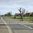 Arenberg, entrée de Wallers avant le passage à niveau ( D313 )